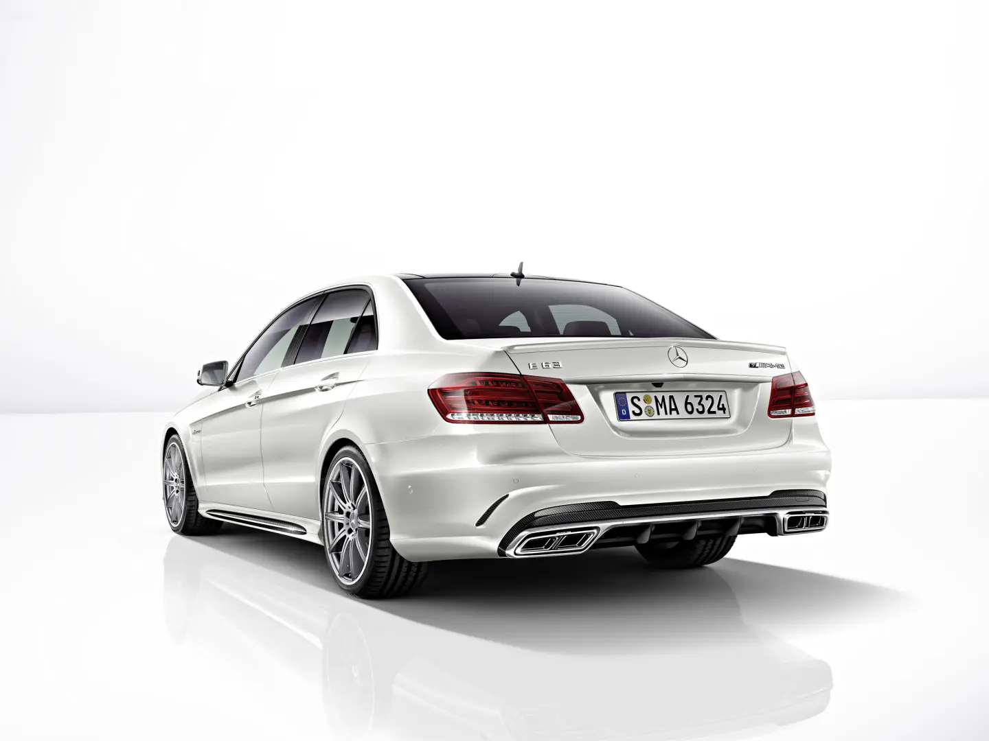 Mercedes-Benz  E 63 AMG Premium 6