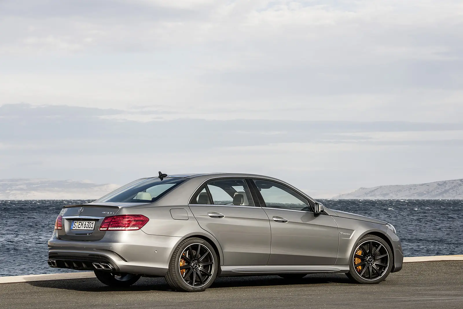 Mercedes-Benz  E 63 AMG Premium 5