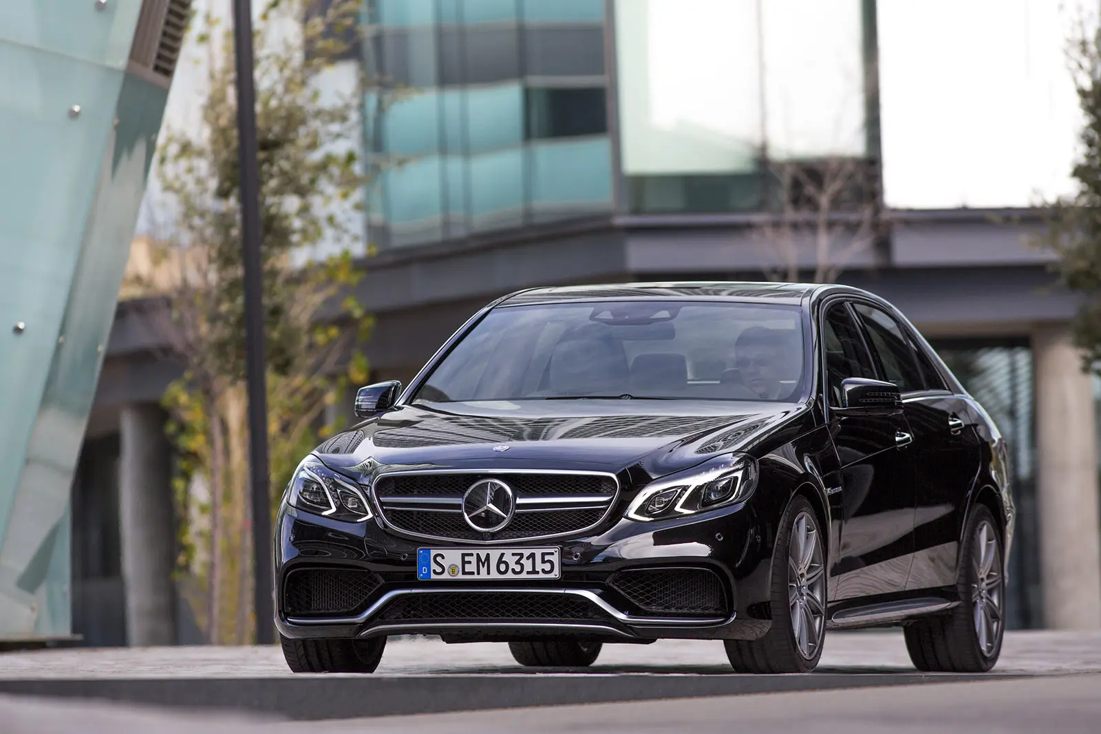 Mercedes-Benz  E 63 AMG Premium 7