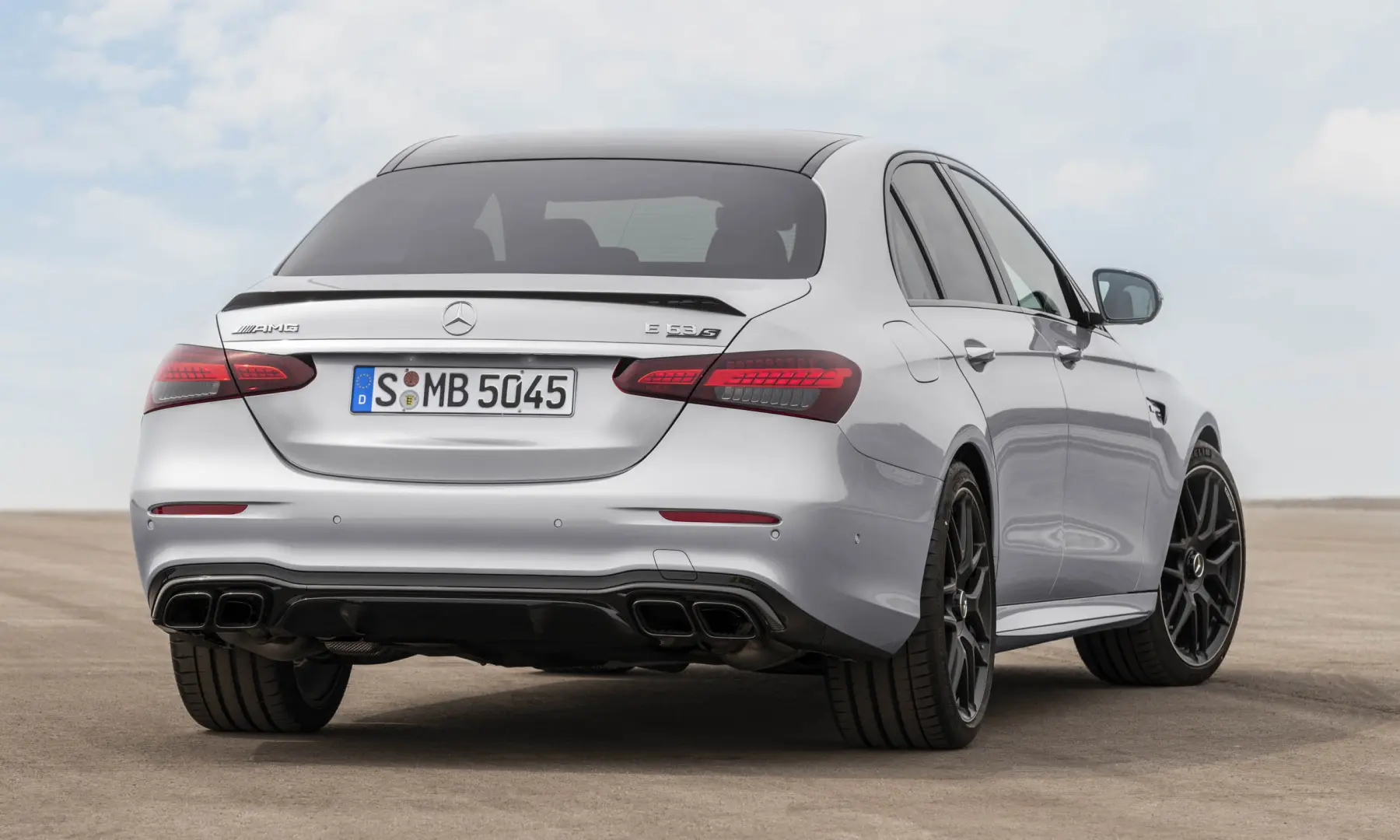 Mercedes-Benz  E 63 S 4Matic+ AMG 2