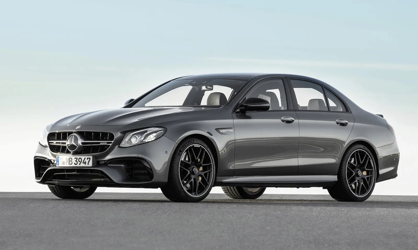 Mercedes-Benz  E 63 4Matic+ AMG Performans Speedshift MCT 3