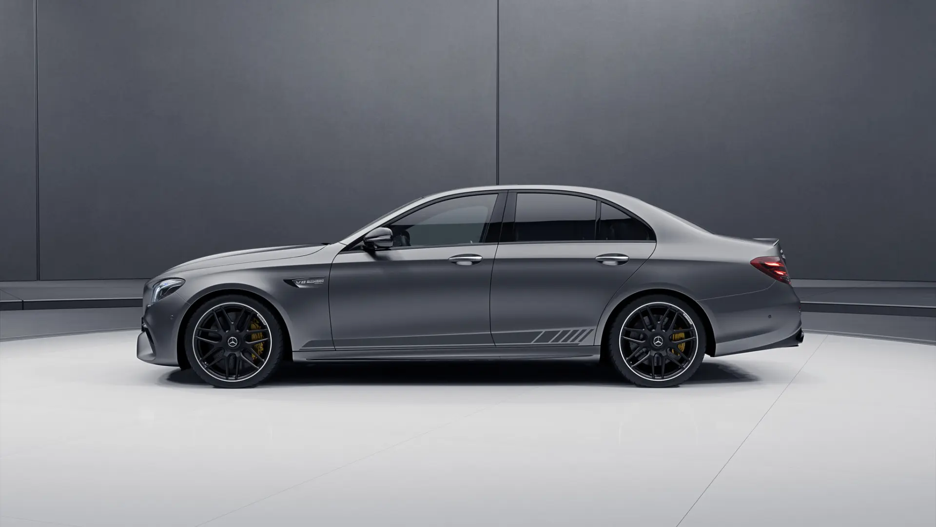 Mercedes-Benz  E 63 4Matic+ AMG Performans Speedshift MCT 2