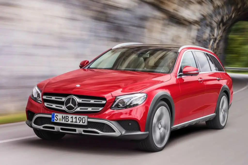 Mercedes-Benz  E All-Terrain 220 d 4Matic Avantgarde 9G-Tronic 2