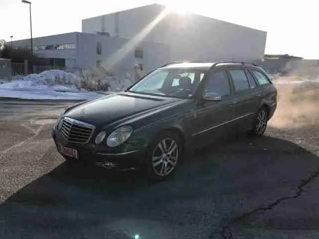 Mercedes-Benz  E Estate 200 T Kompressor Avantgarde 6