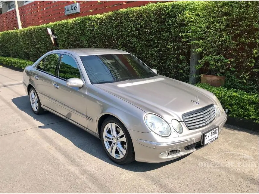 Mercedes-Benz  E Estate 200 T Kompressor Classic 4