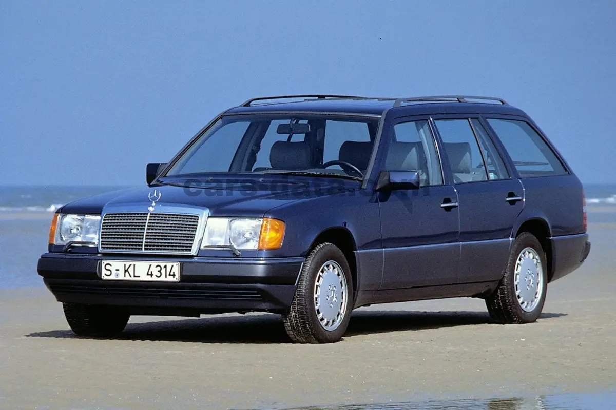 Mercedes-Benz  E 250 TD 3