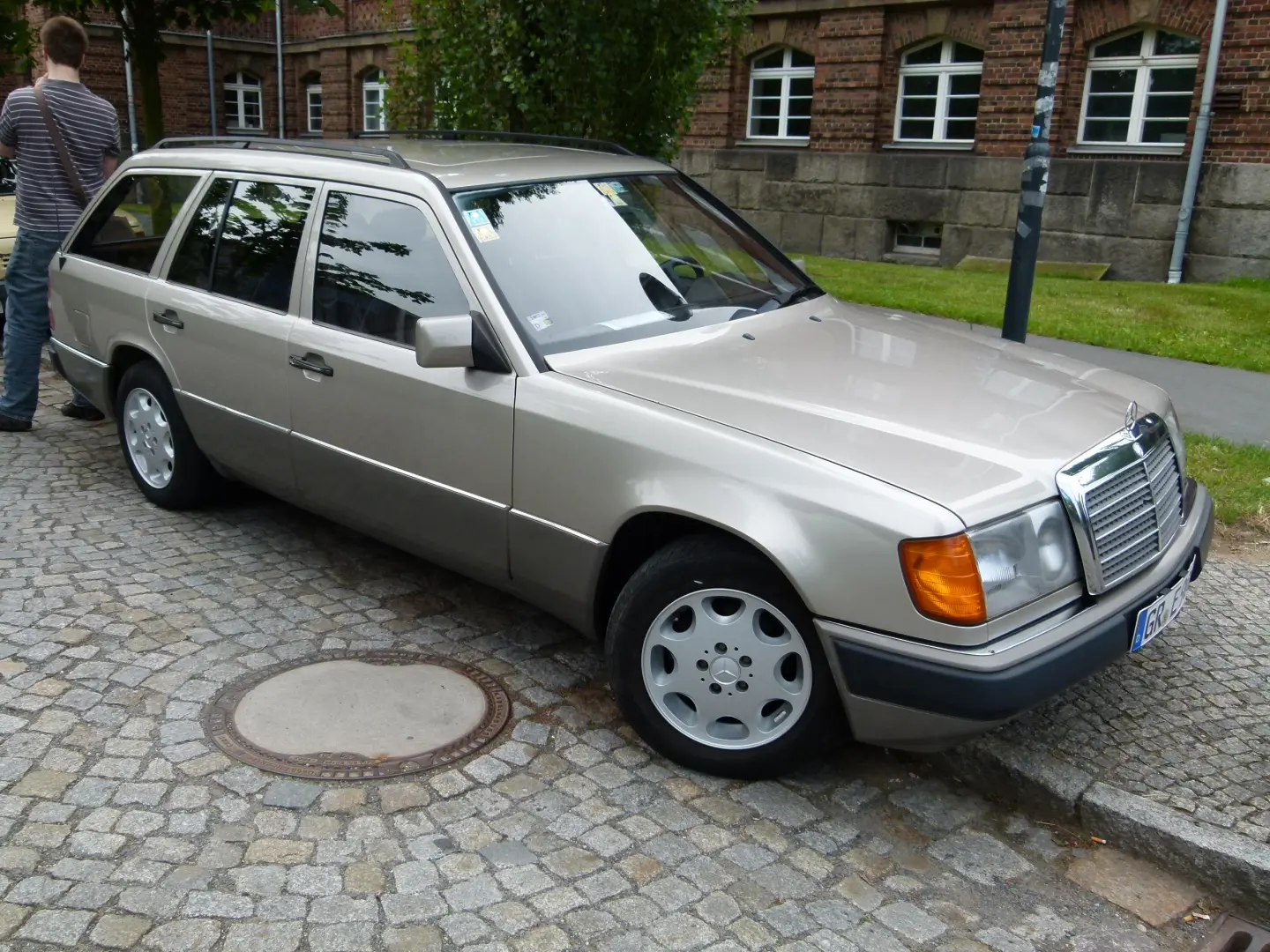 Mercedes-Benz  E Estate 230 TE 5