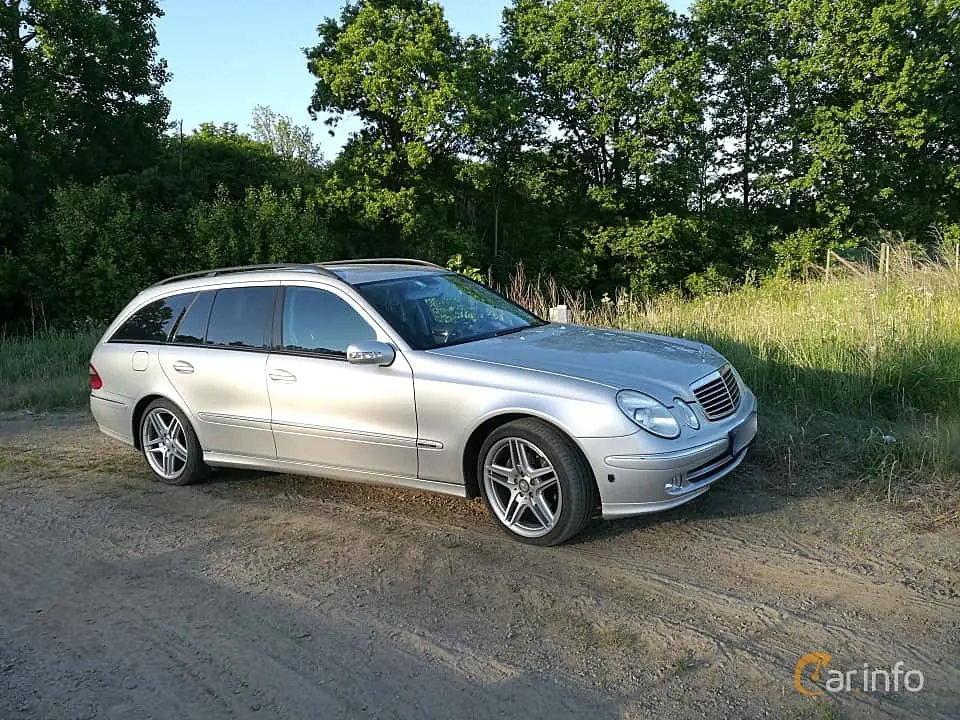 Mercedes-Benz  E Estate 240 T Classic 4