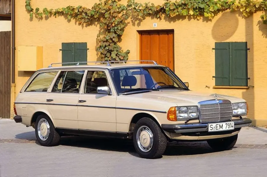 Mercedes-Benz  E Estate 240 T Classic 5