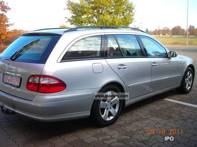 Mercedes-Benz  E Estate 240 T Classic 1