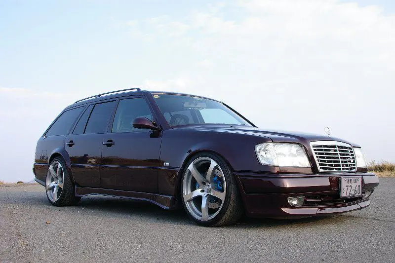 Mercedes-Benz  E Estate 250 T D Avantgarde 4