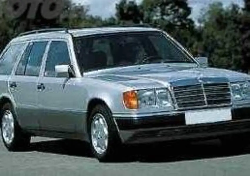 Mercedes-Benz  E Estate 250 TD 1
