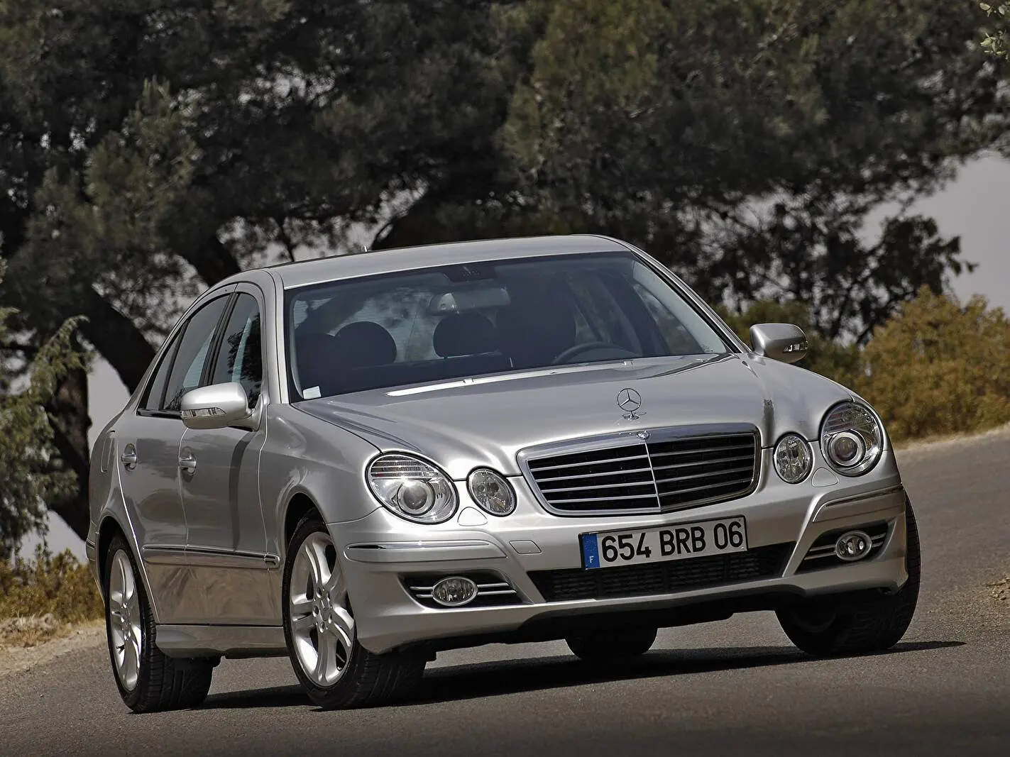 Mercedes-Benz  E 280 CDI Classic 0