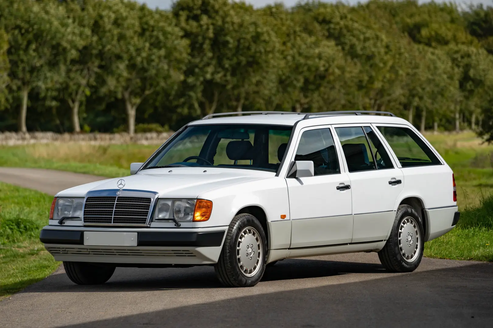 Mercedes-Benz  E Estate 300 TE 6