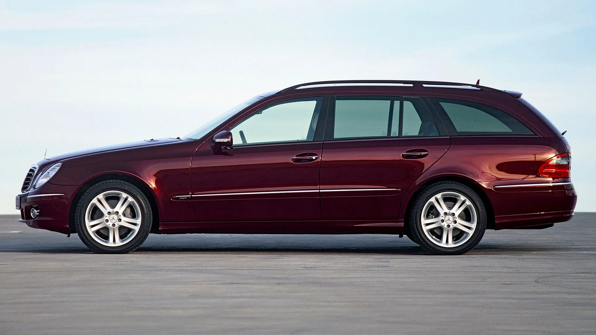 Mercedes-Benz  E Estate 280 T Elegance 2