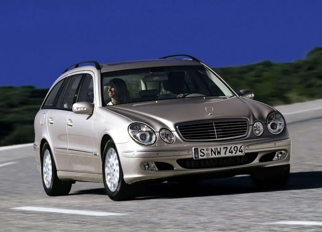 Mercedes-Benz  E Estate 320 T Classic 3