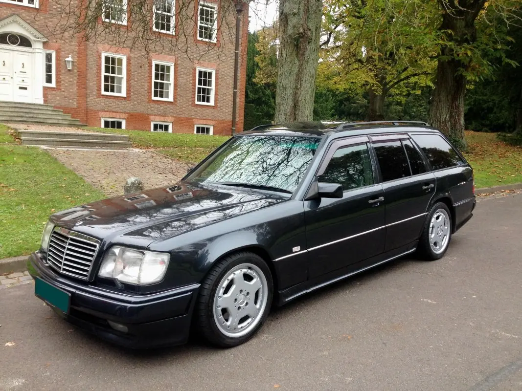 Mercedes-Benz  E Estate 320 TE 3