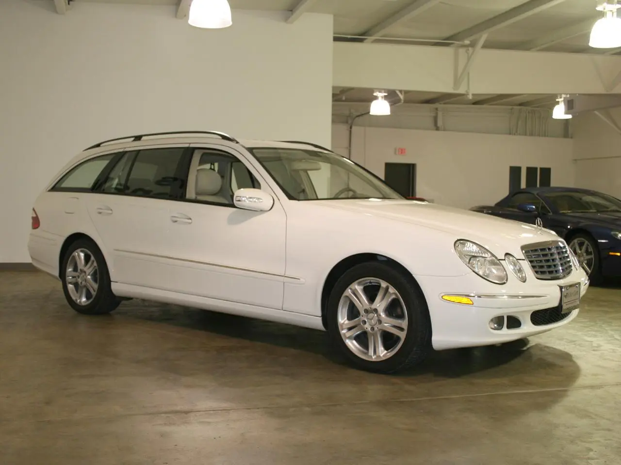 Mercedes-Benz  E Estate 350 T 4Matic Classic 5