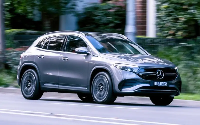 Mercedes-Benz EQA EQA 350 67kwh 4Matic AMG+ 5