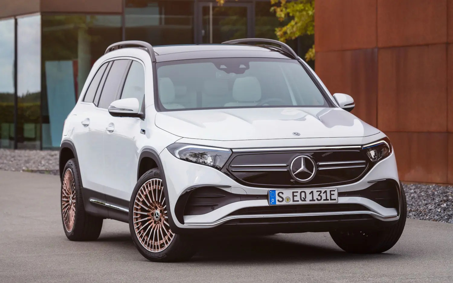 Mercedes-Benz EQB EQB 350 4Matic AMG+ 0