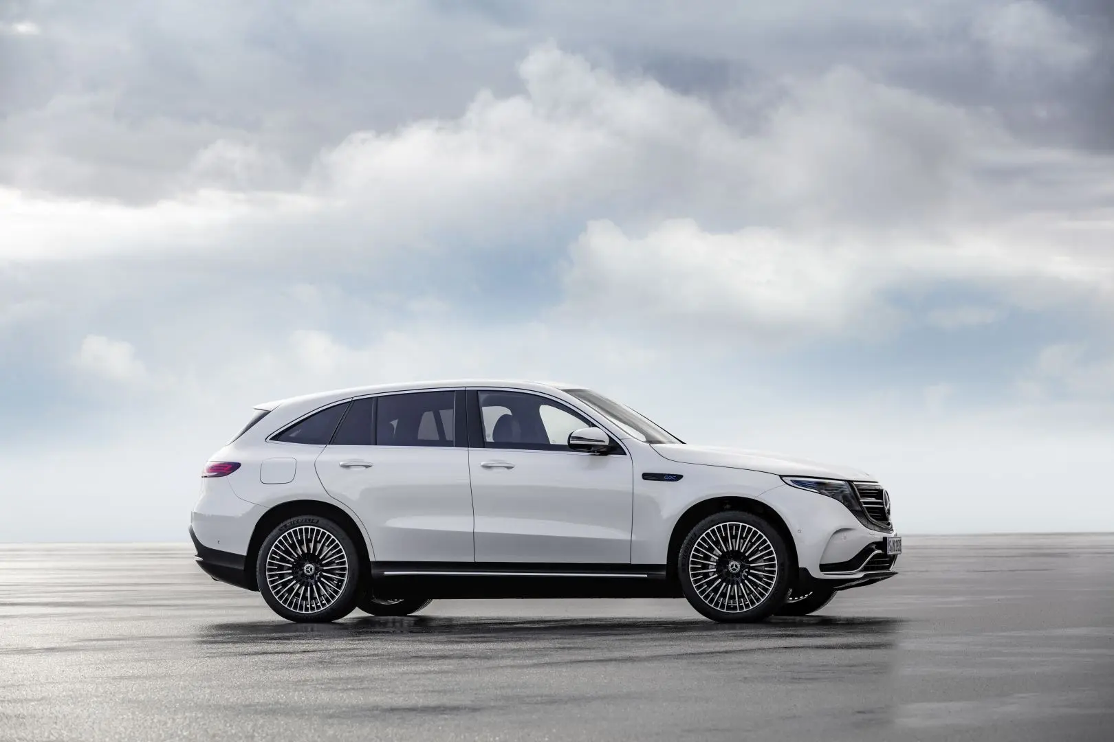 Mercedes-Benz EQC EQC 400 4Matic 2