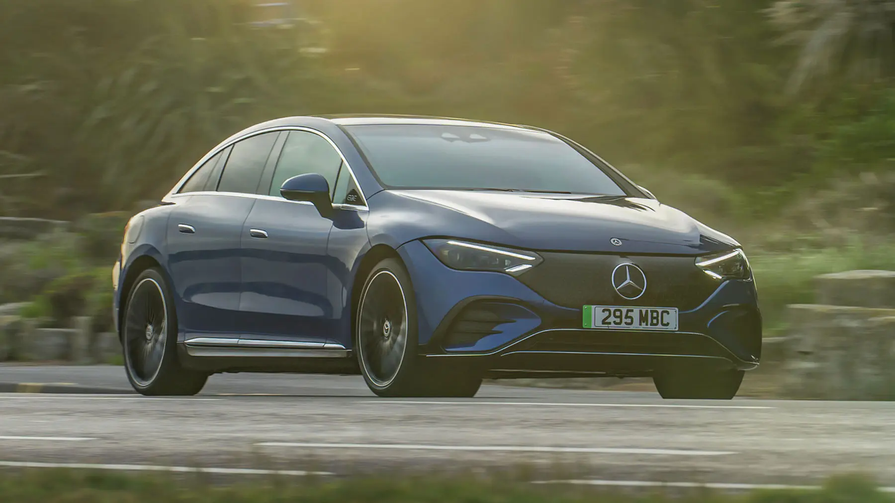 Mercedes-Benz EQE EQE 350 AMG 4Matic 2