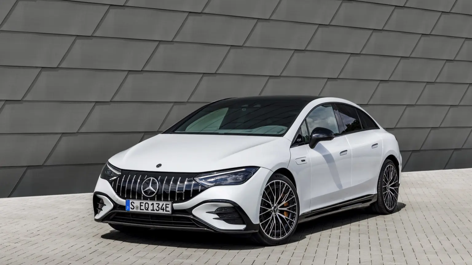 Mercedes-Benz EQE EQE 53 AMG 4