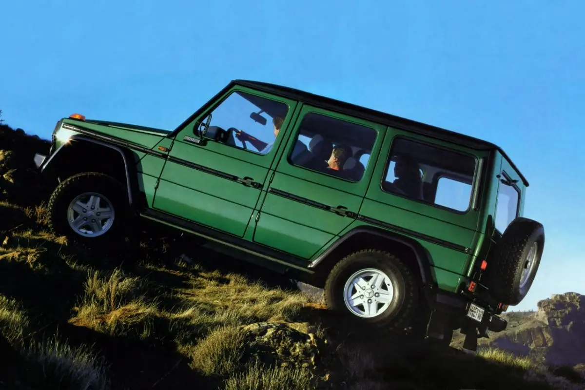 Mercedes-Benz  G 230 GE 4