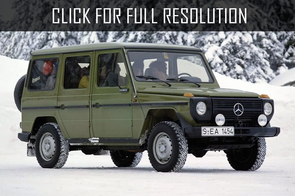 Mercedes-Benz  G 230 GE 4