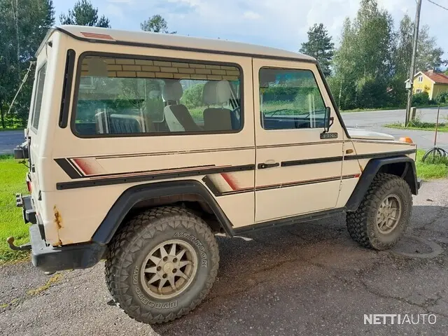 Mercedes-Benz  G 230 GE 1