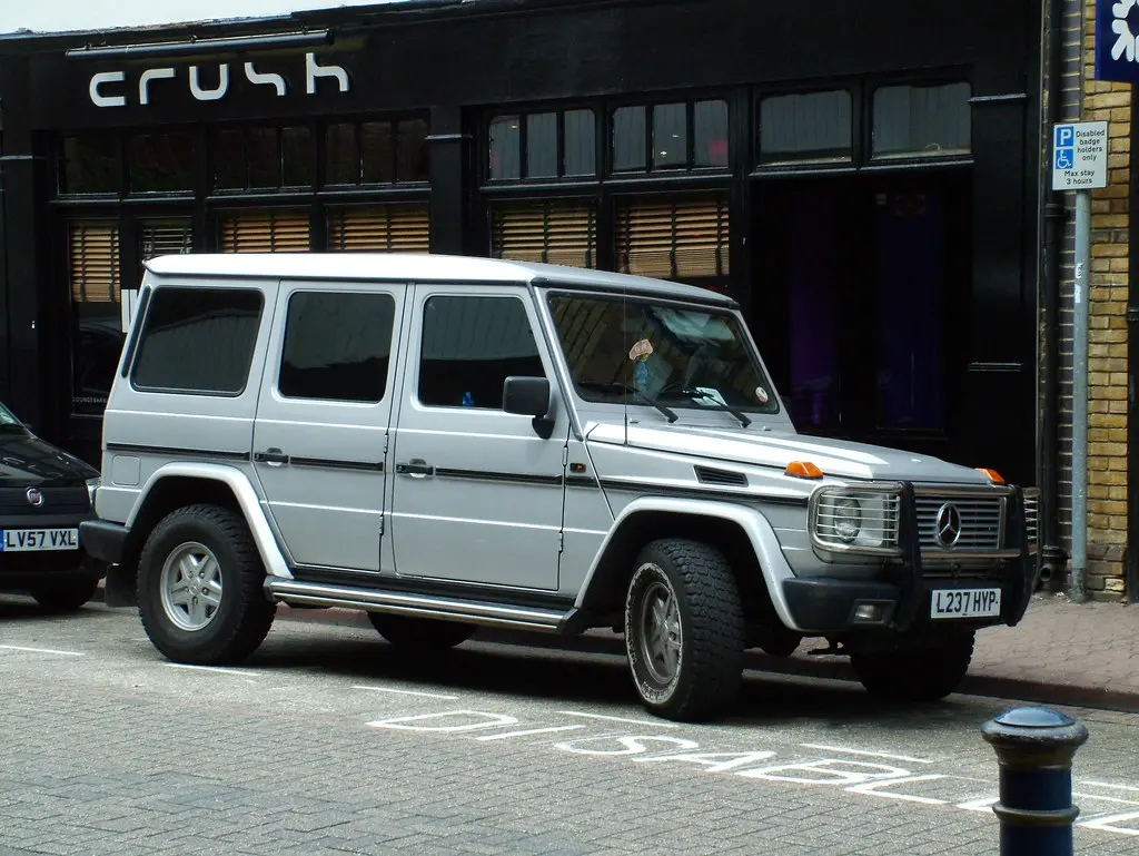 Mercedes-Benz  G 290 GD 1