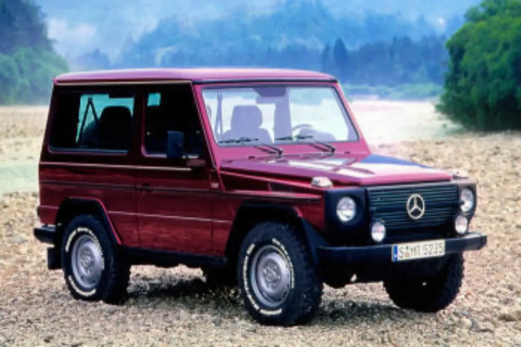 Mercedes-Benz  G 290 GDT 1