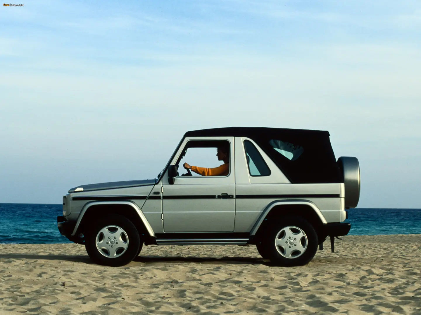 Mercedes-Benz  G 320 Otomatik 0