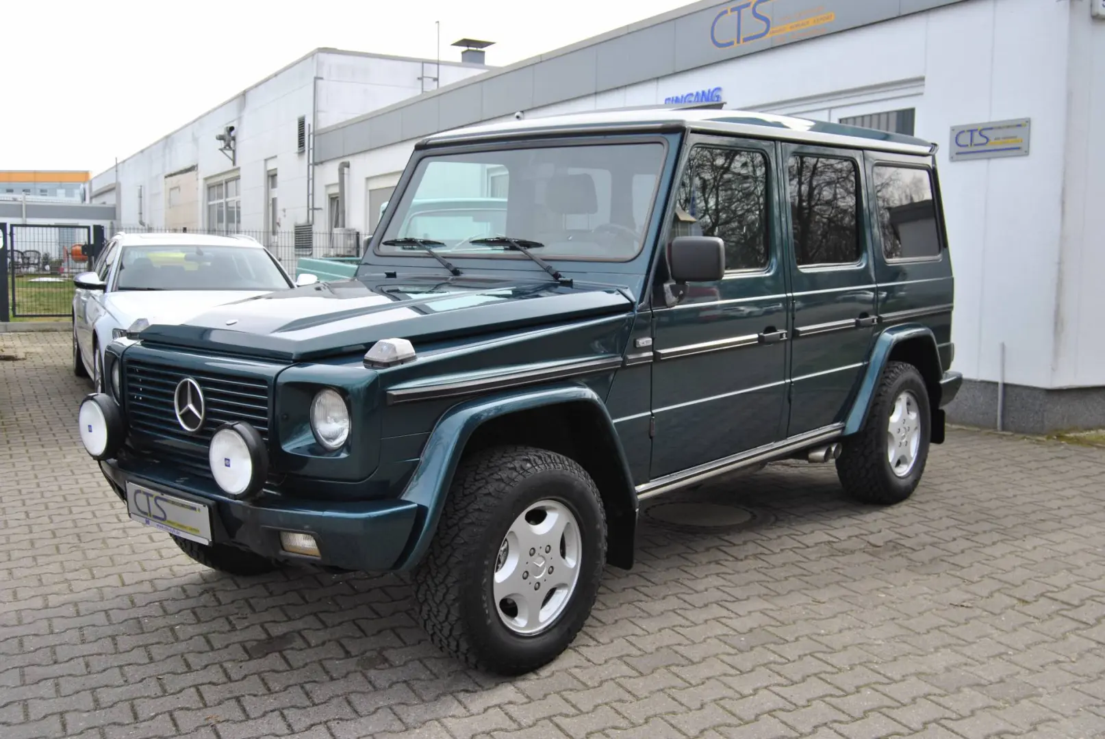 Mercedes-Benz  G 320 Otomatik 4