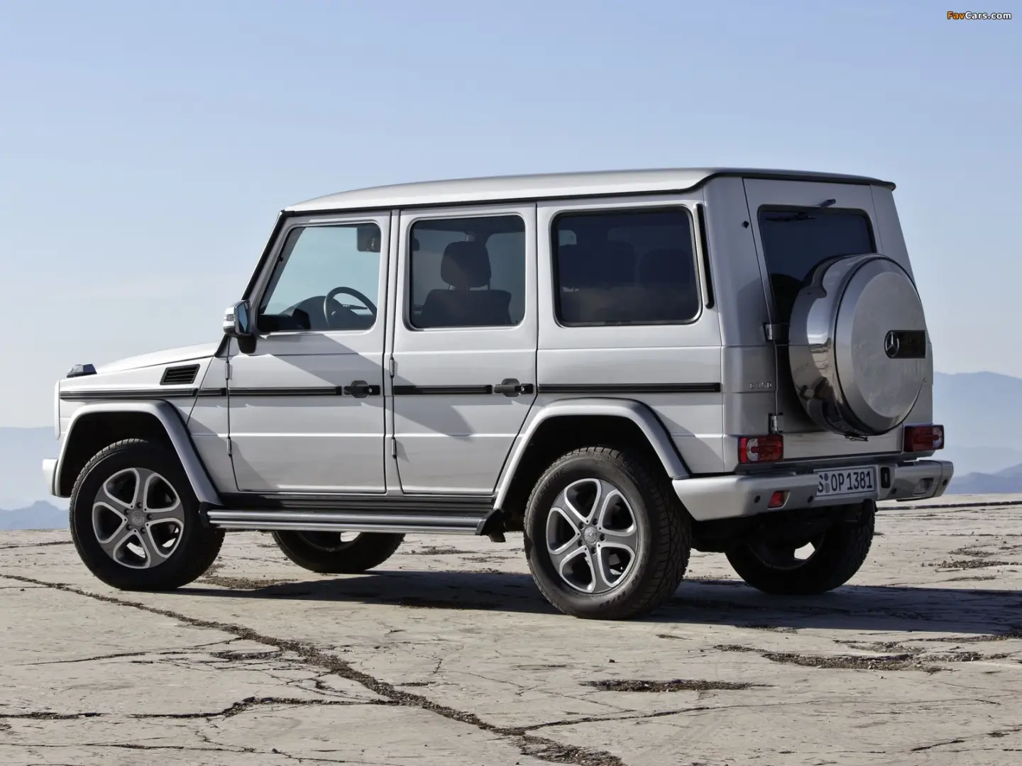 Mercedes-Benz  G 350 BlueTEC 1