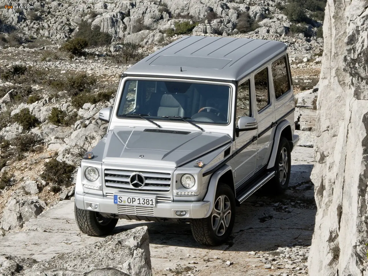 Mercedes-Benz  G 350 BlueTEC 4