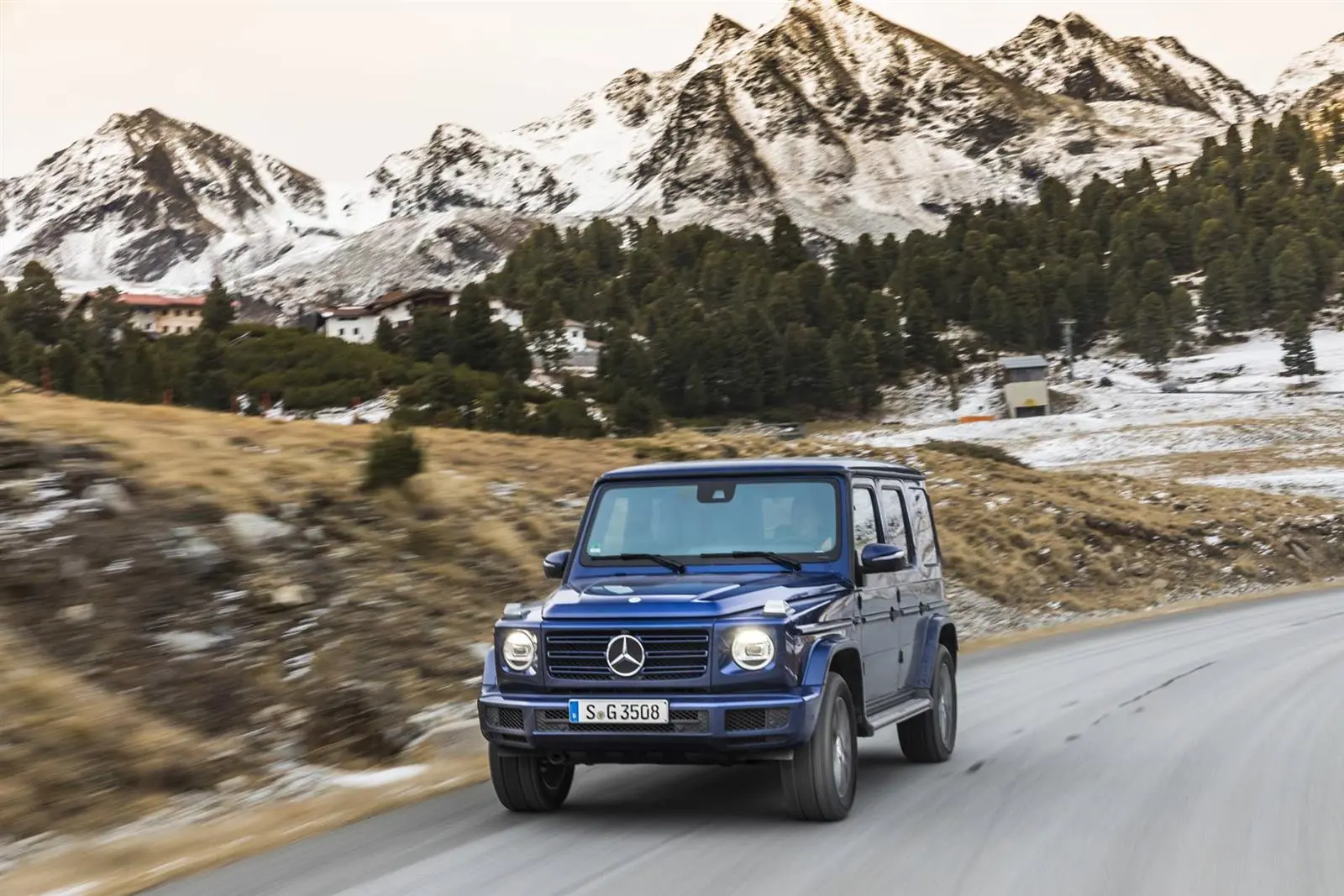 Mercedes-Benz  G 350 d Magnetic 9G-Tronic 4