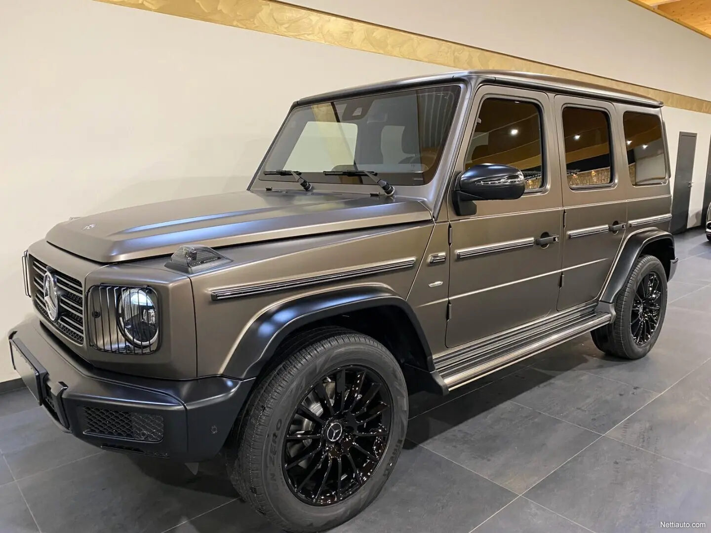 Mercedes-Benz  G 400 d Stronger Than Time Edition 9G-Tronic 6