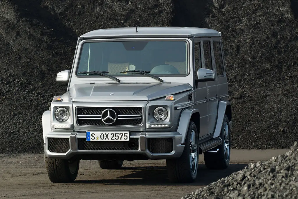 Mercedes-Benz  G 500 1