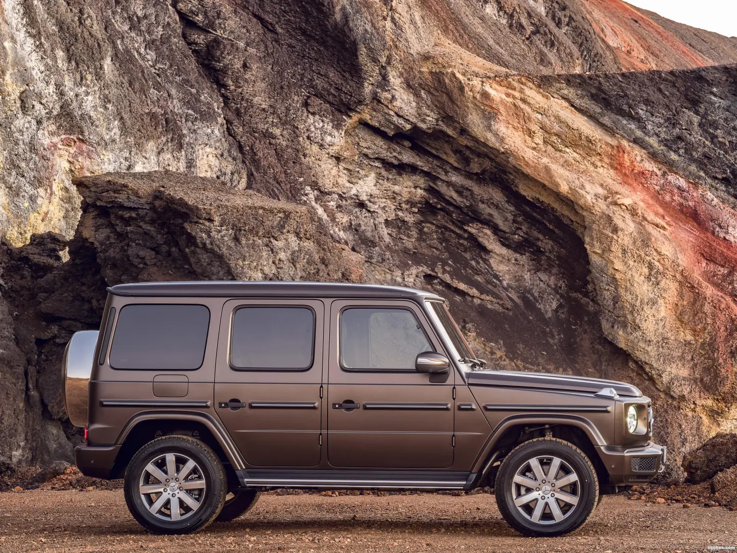 Mercedes-Benz  G 500 Magnetic 9G-Tronic 5