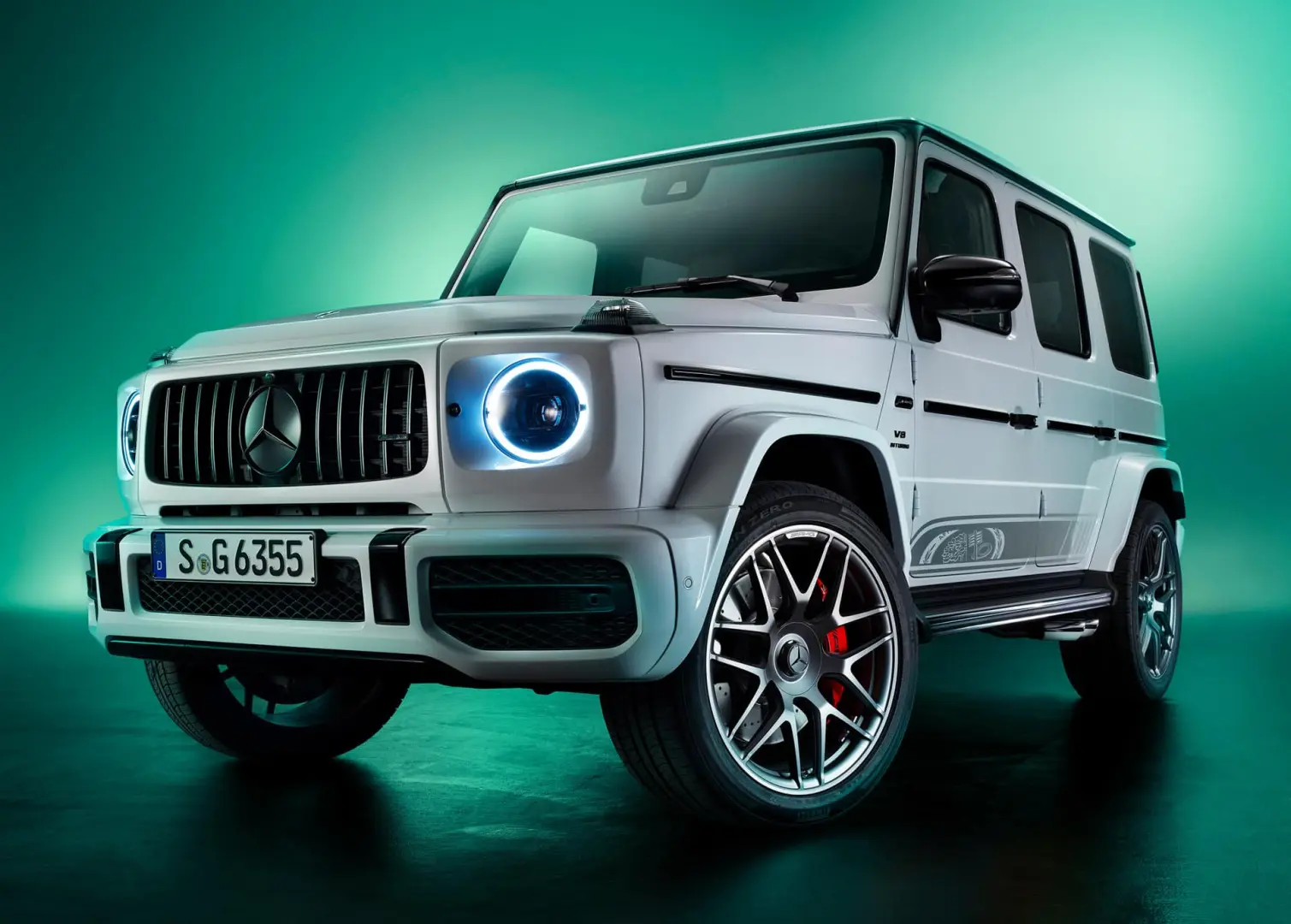 Mercedes-Benz  G 63 AMG 9G-Tronic 1