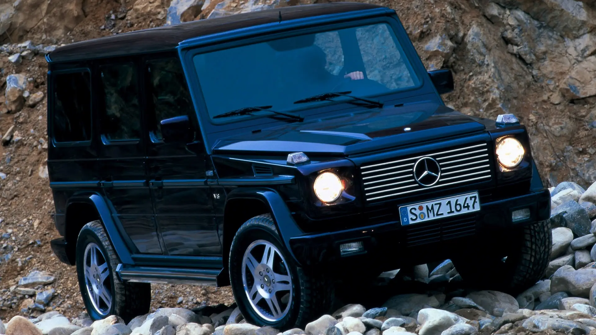 Mercedes-Benz  G 320 Otomatik 2