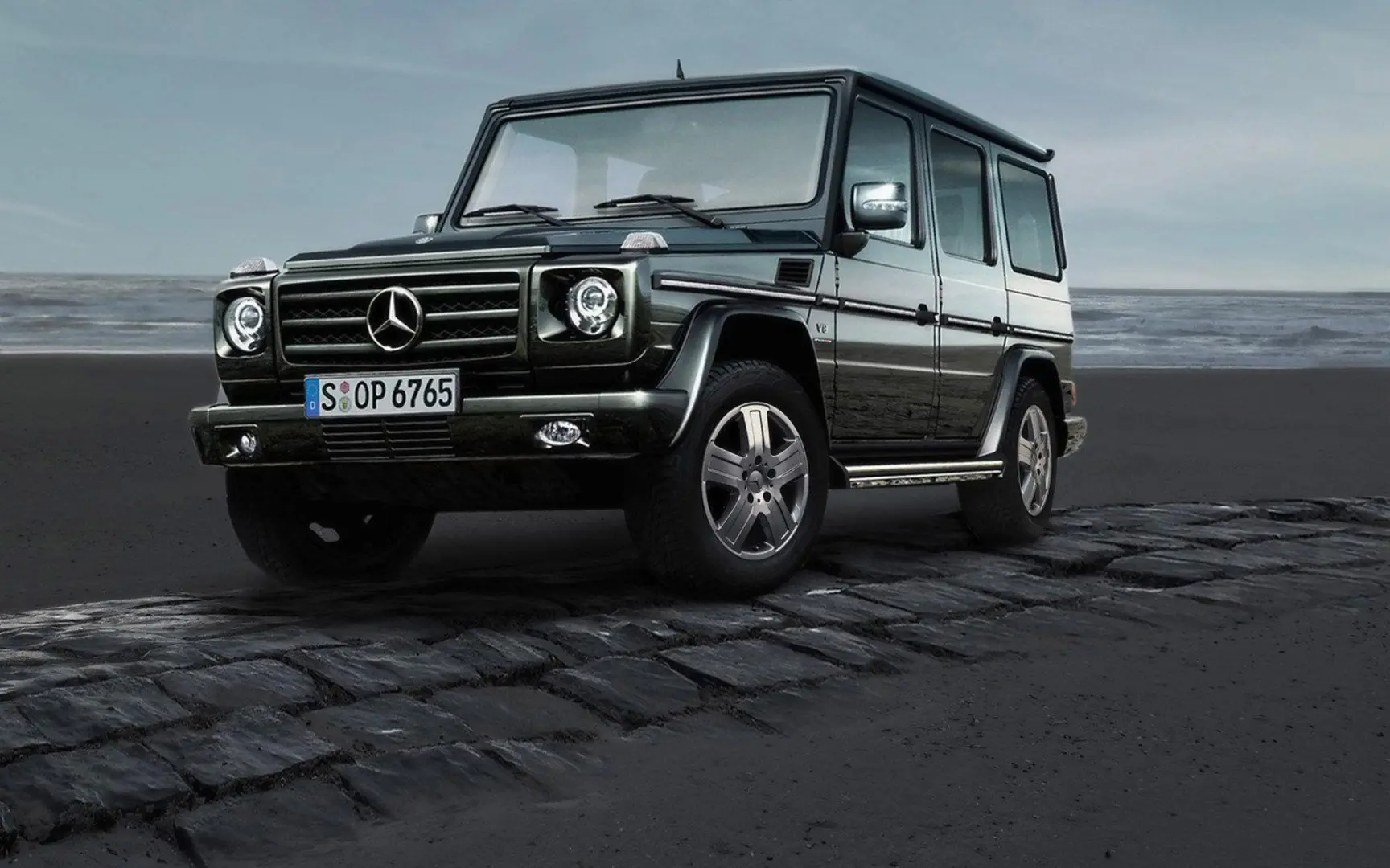 Mercedes-Benz  G Cross Country 320 4