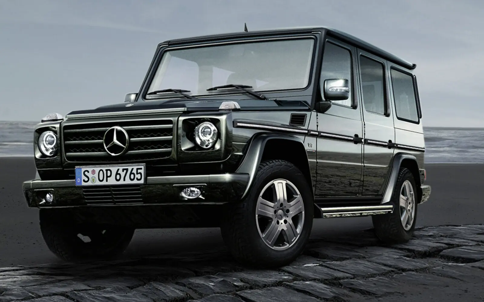 Mercedes-Benz  G Cross Country 320 0