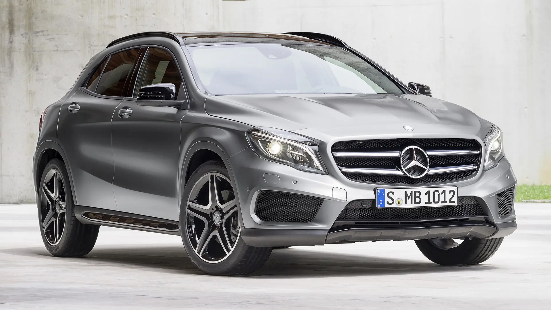Mercedes-Benz GLA GLA 180 CDI AMG 7G-DCT 4