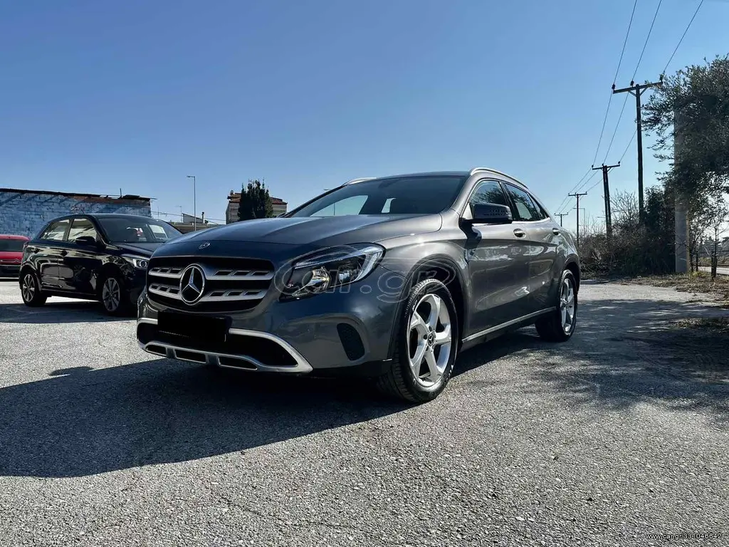 Mercedes-Benz GLA GLA 180 d Urban 7G-DCT 5