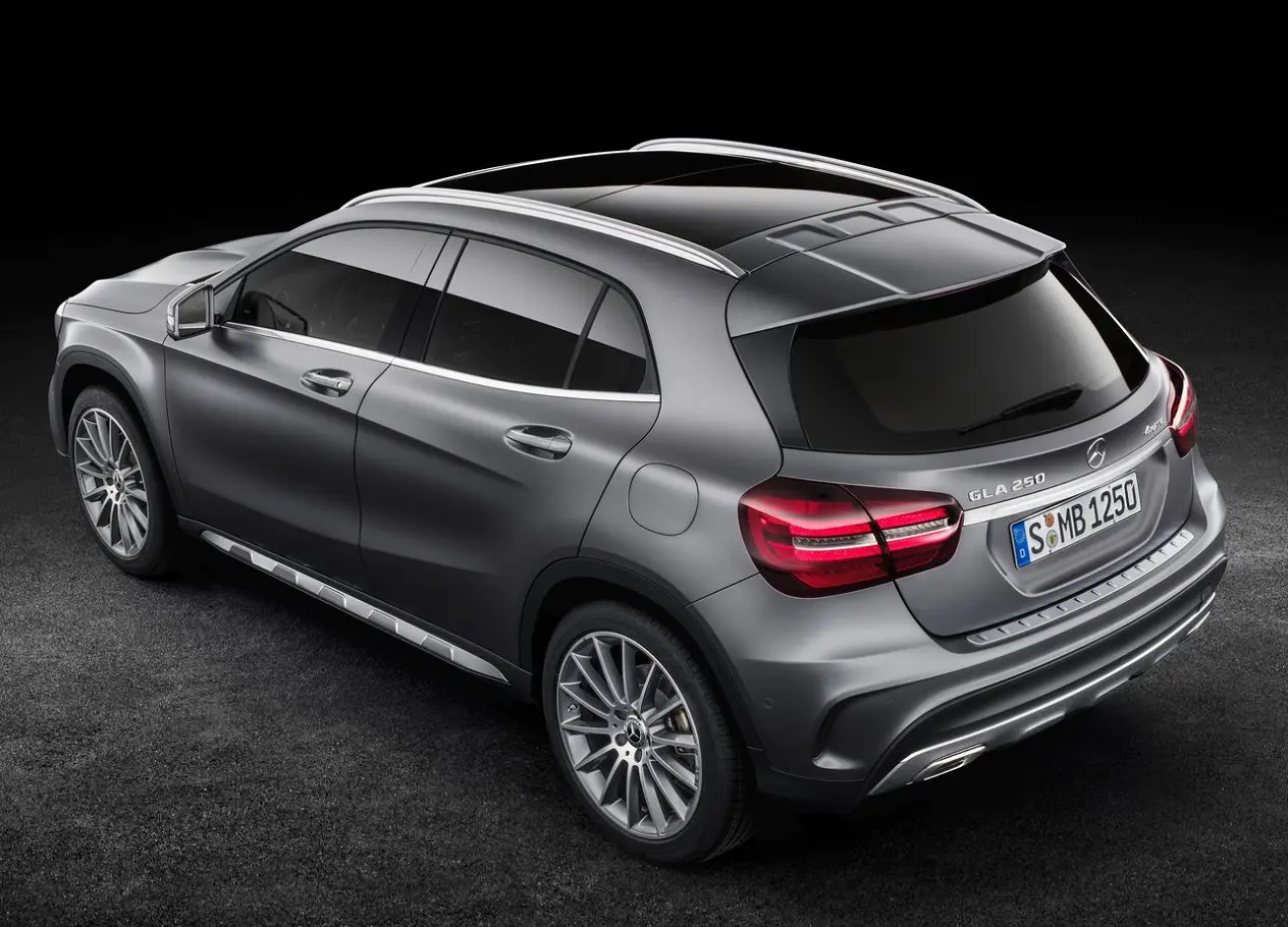 Mercedes-Benz GLA GLA 180 d Urban 7G-DCT 2