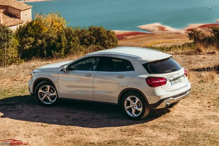 Mercedes-Benz GLA GLA 180 CDI AMG 7G-DCT 5