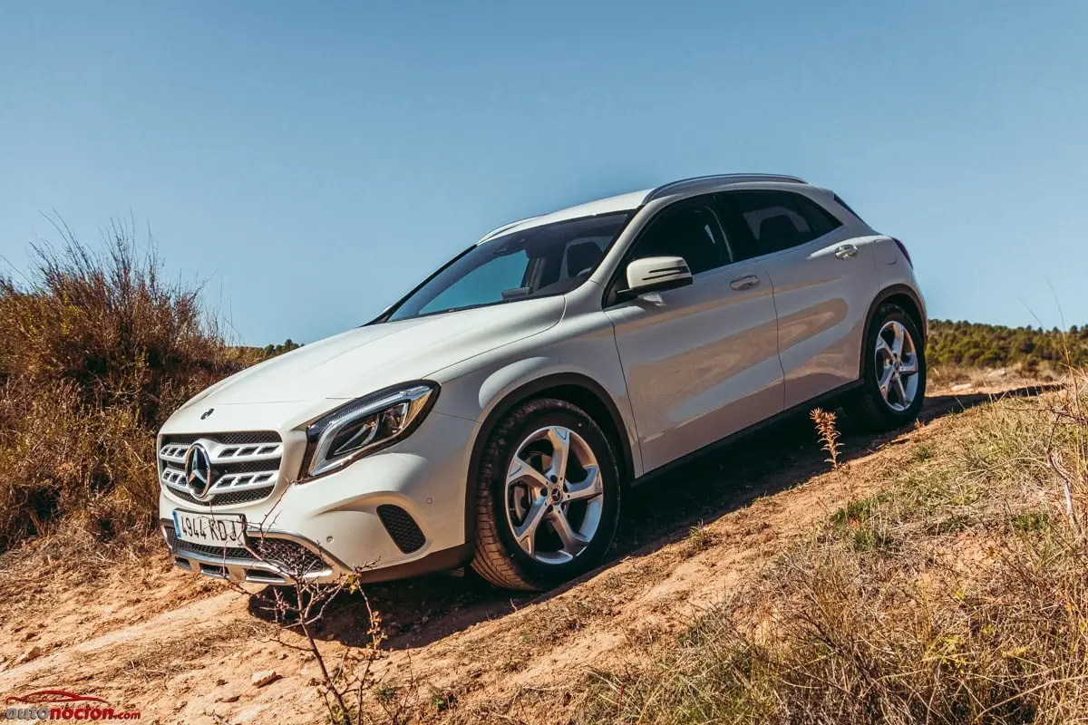 Mercedes-Benz GLA GLA 180 d AMG 7G-DCT 4