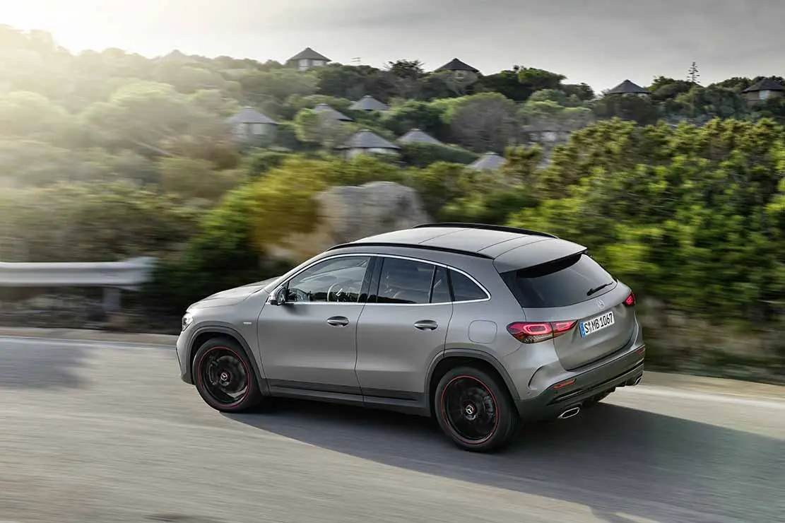 Mercedes-Benz GLA GLA 200 Progressive 1